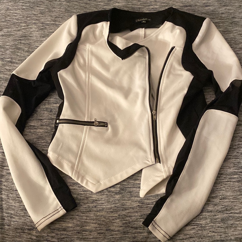 Black and White Cross Over Zip Up Blazer
